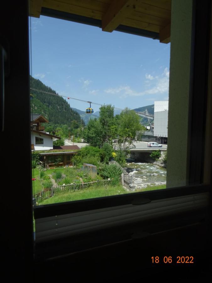 Apart Anna Mayrhofen Exteriör bild